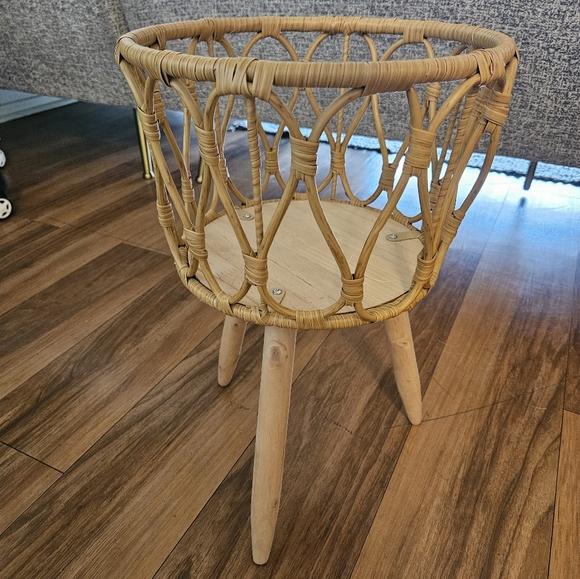 Pot plant - Picture 2 of 2